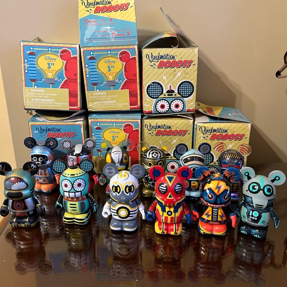 Disney Vinylmation 3” robots Series 1 full set of 12 vinyls